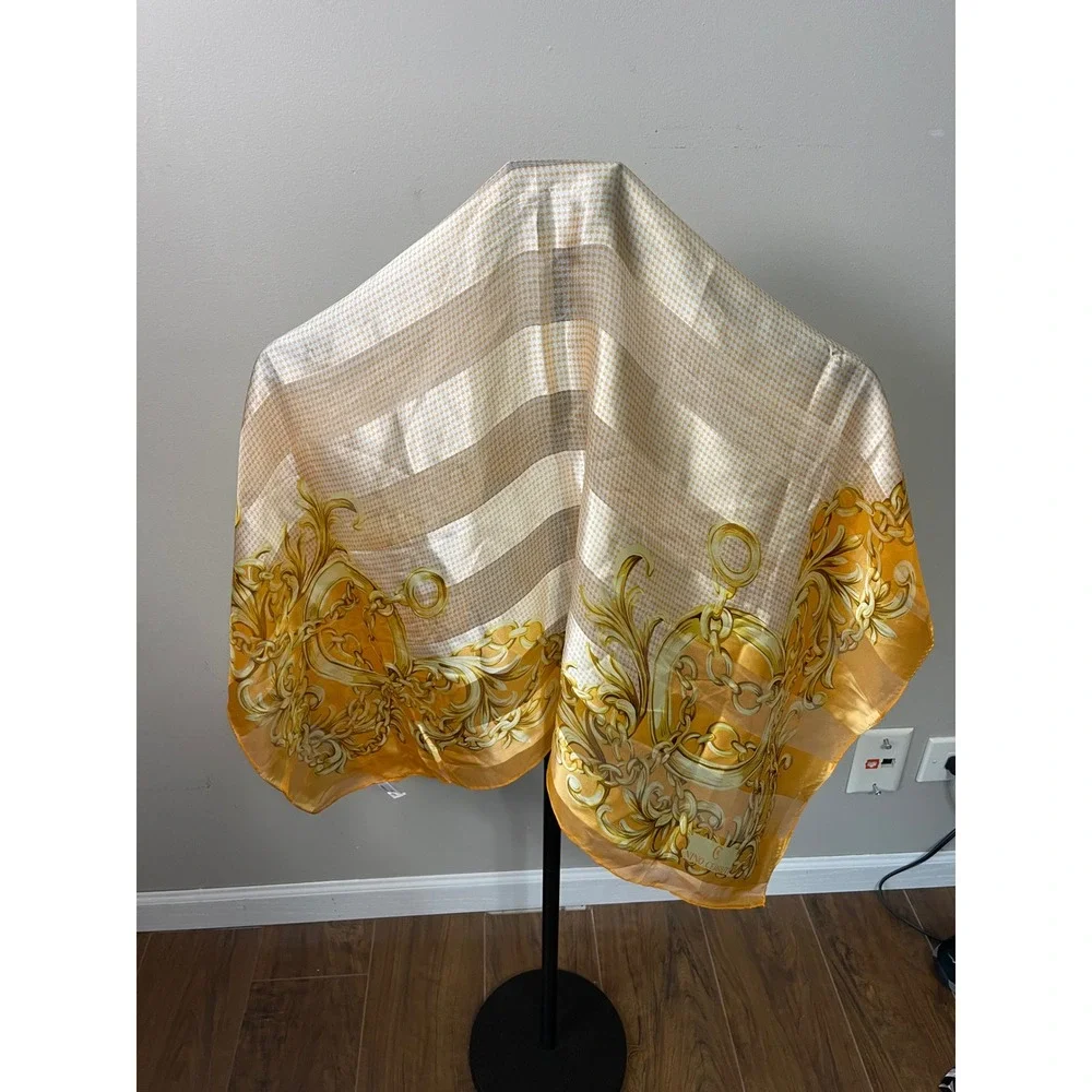 Nino Cerruti Silk Scarf Yellow Gold Baroque Chain Houndstooth Square Wrap Italy